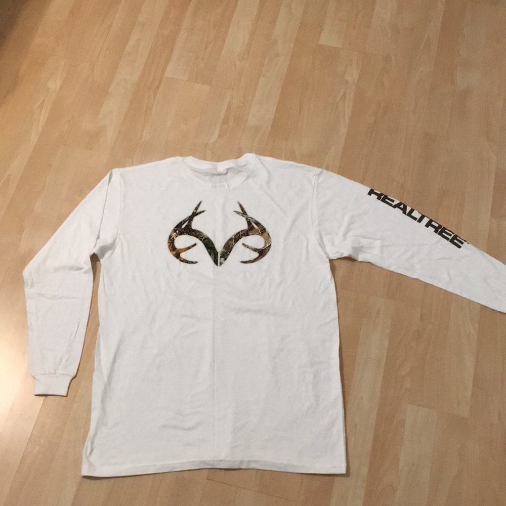 NWOT RealTree Outfitters Long Sleeves Top - Picture 6 of 10